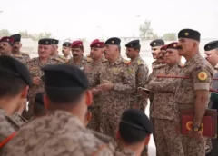 وصول اللجنة التحقيقة إلى الكلية العسكرية للتحقيق بحادثة طلاب الدورة 89
