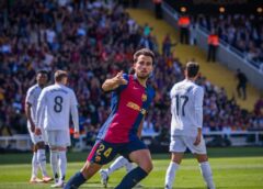 برشلونة يحسم الكلاسيكو الإسباني ويعزز صدارته لليغا