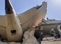 الشرطة الهندية تعلن مصرع جميع ركاب الطائرة المنكوبة وعددهم 242 شخصاً